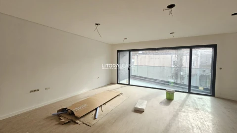 Apartamento T3 para Venda em Esgueira