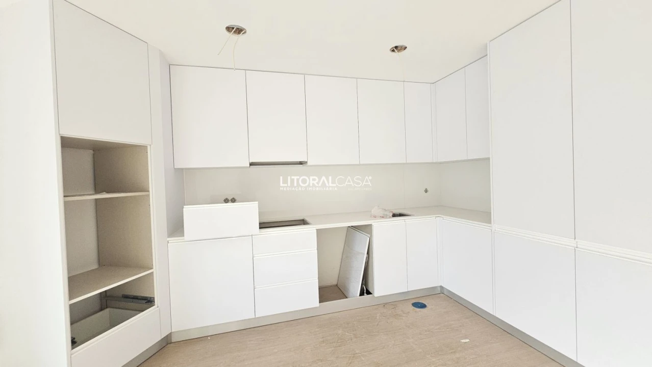 Apartamento T3 para Venda em Esgueira Foto 5