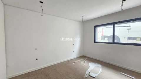 Apartamento T2 para Venda em Esgueira
