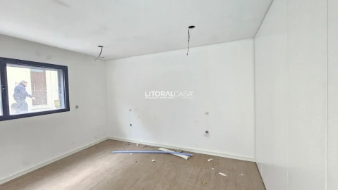 Apartamento T2 para Venda em Esgueira