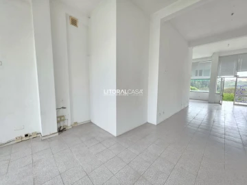 Loja para Arrendamento em Esgueira