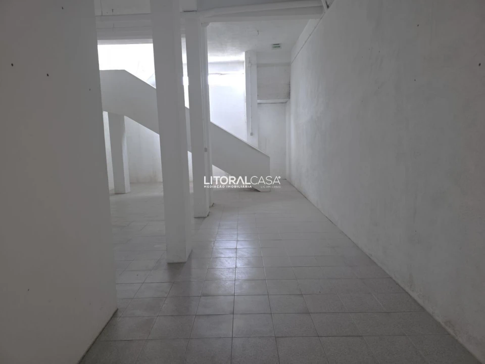 Loja para Arrendamento em Esgueira Foto 15