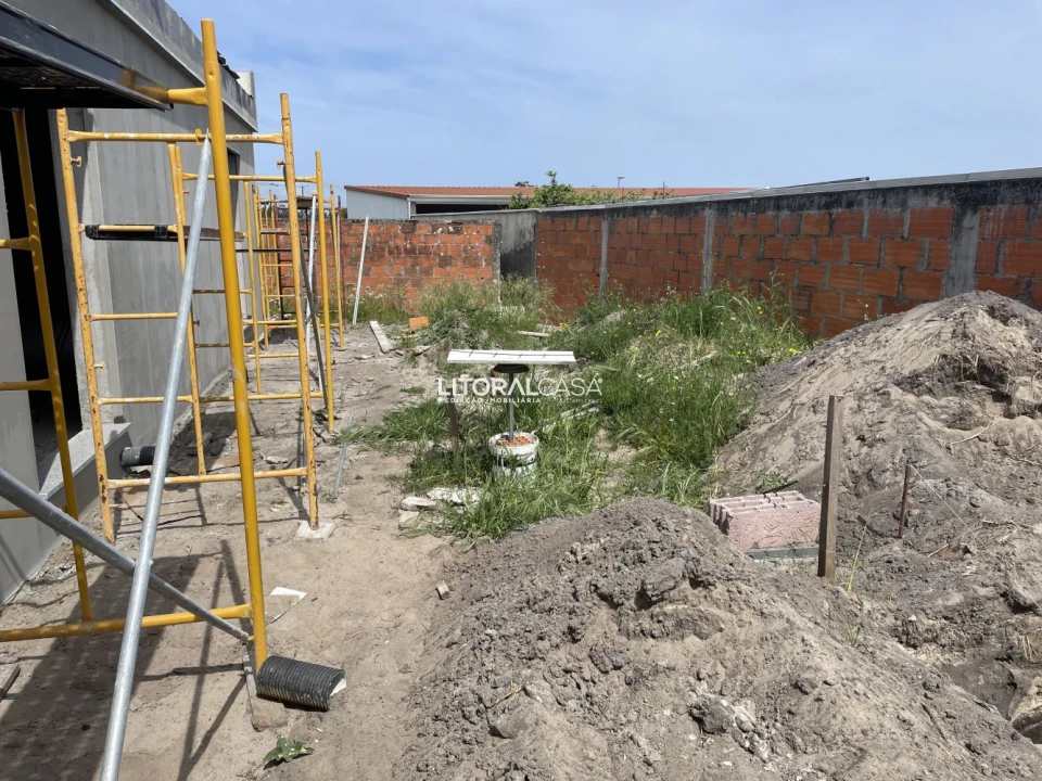 Moradia T3 para Venda em Carapelhos Foto 21