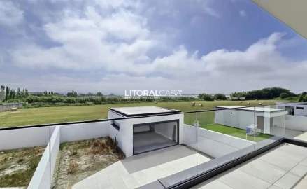 Moradia T4 para Venda em Aradas