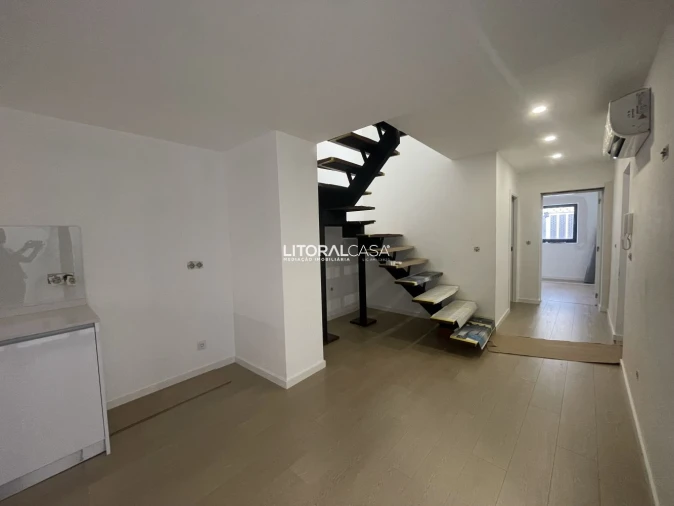 Moradia T2 para Venda em Águeda e Borralha Foto 9