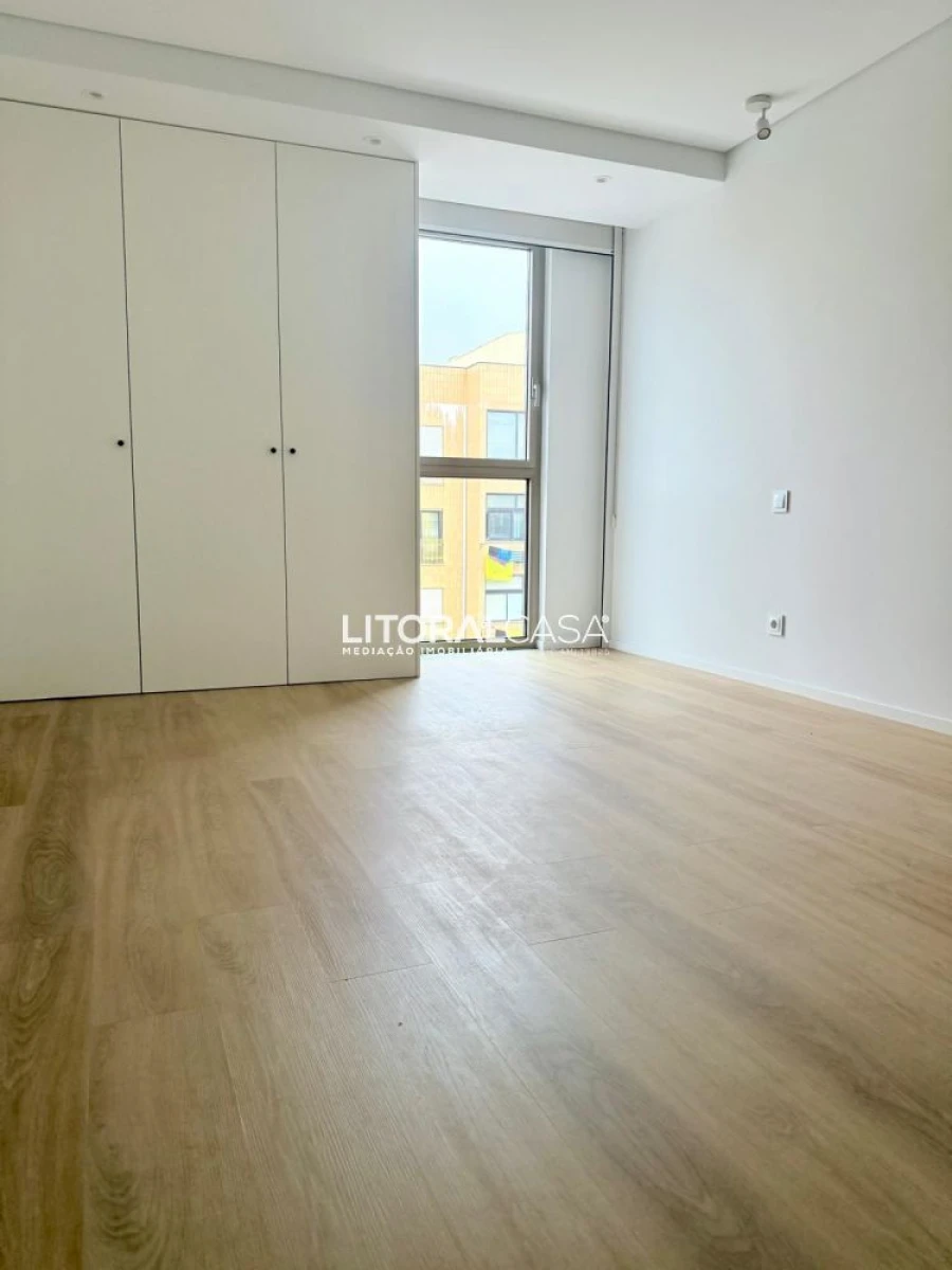 Apartamento T2 para Venda em Gafanha da Nazaré Foto 6