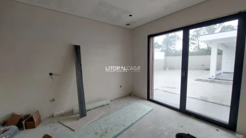 Moradia T4 para Venda em Gafanha da Encarnação