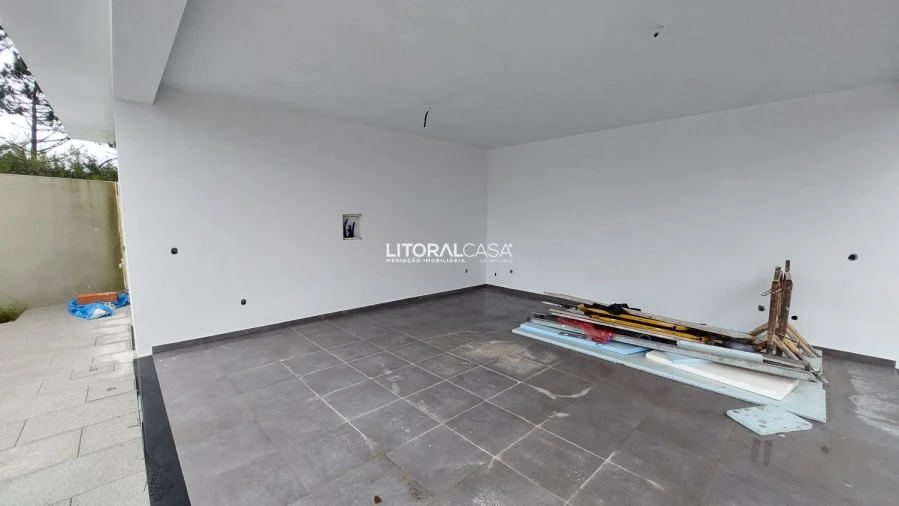 Moradia T4 para Venda em Gafanha da Encarnação Foto 12