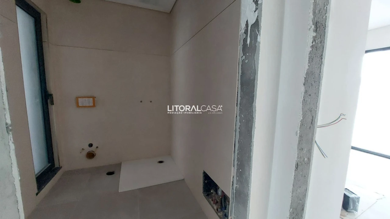 Moradia T4 para Venda em Gafanha da Encarnação Foto 5