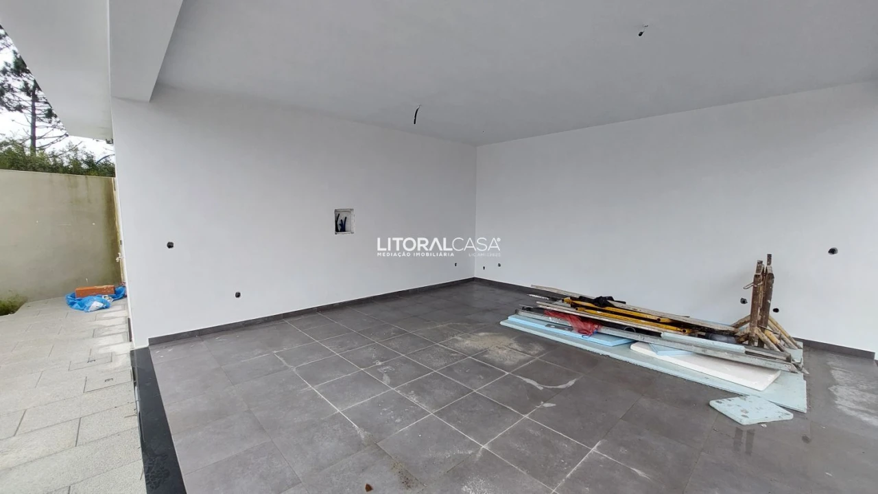 Moradia T4 para Venda em Gafanha da Encarnação Foto 12