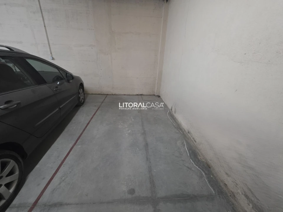 Loja para Arrendamento em Azambuja Foto 20