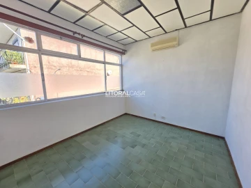 Loja para Arrendamento em Oiã