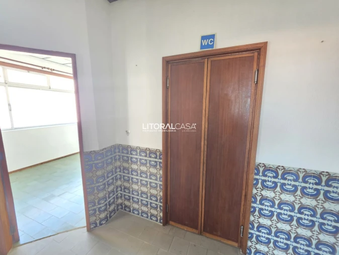 Loja para Arrendamento em Oiã Foto 12