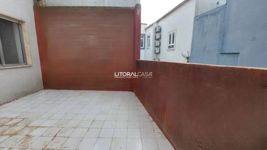 Apartamento T1 para Venda em Glória e Vera Cruz Foto 6
