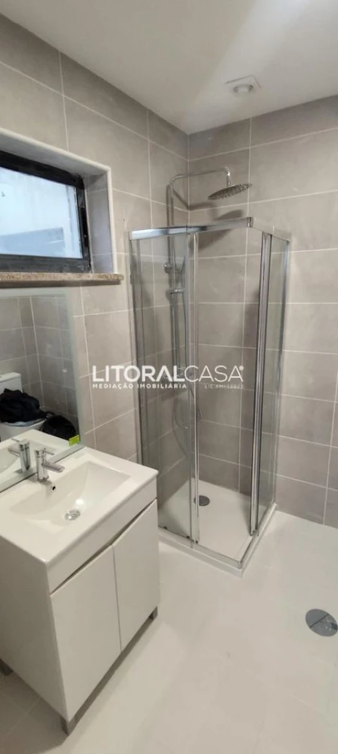 Apartamento T1 para Venda em Santa Comba Dão e Couto do Mosteiro