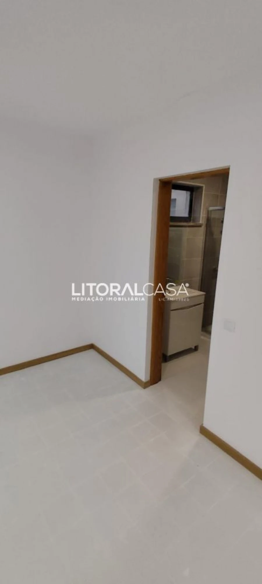 Apartamento T1 para Venda em Santa Comba Dão e Couto do Mosteiro Foto 11