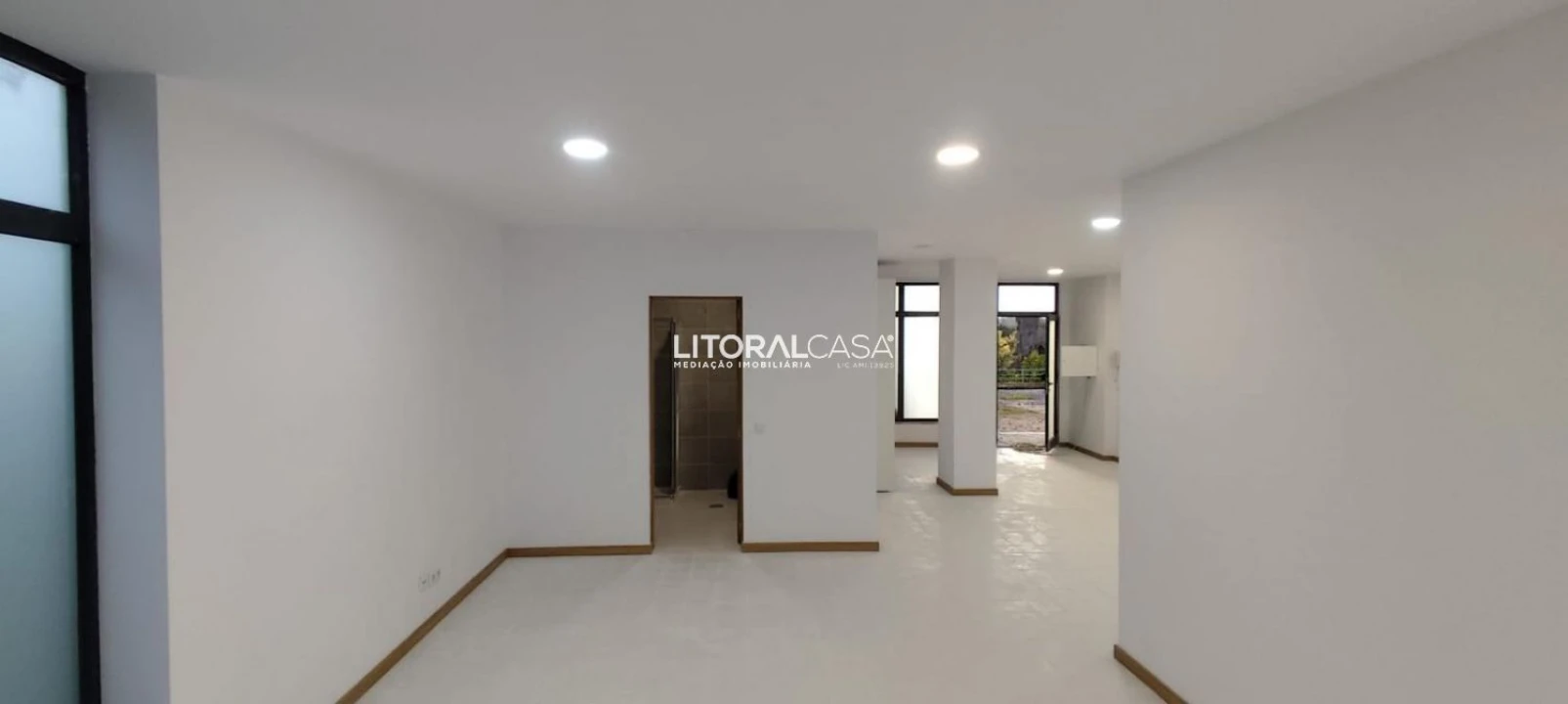 Apartamento T1 para Venda em Santa Comba Dão e Couto do Mosteiro Foto 14