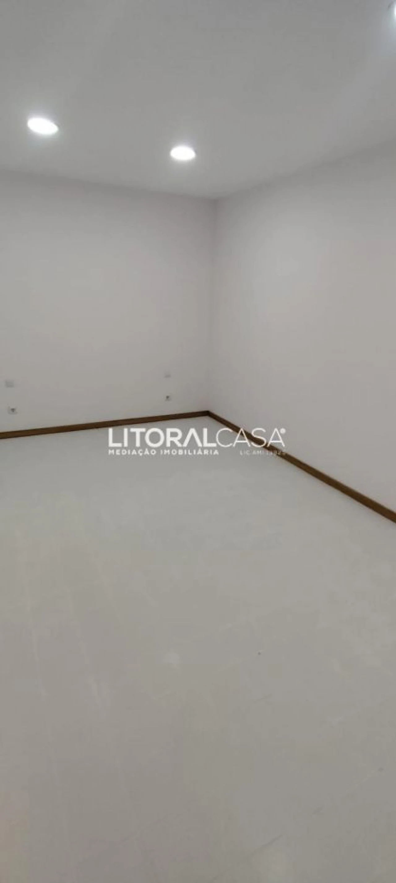 Apartamento T1 para Venda em Santa Comba Dão e Couto do Mosteiro Foto 18