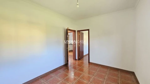 Moradia T2 para Venda em Eixo e Eirol