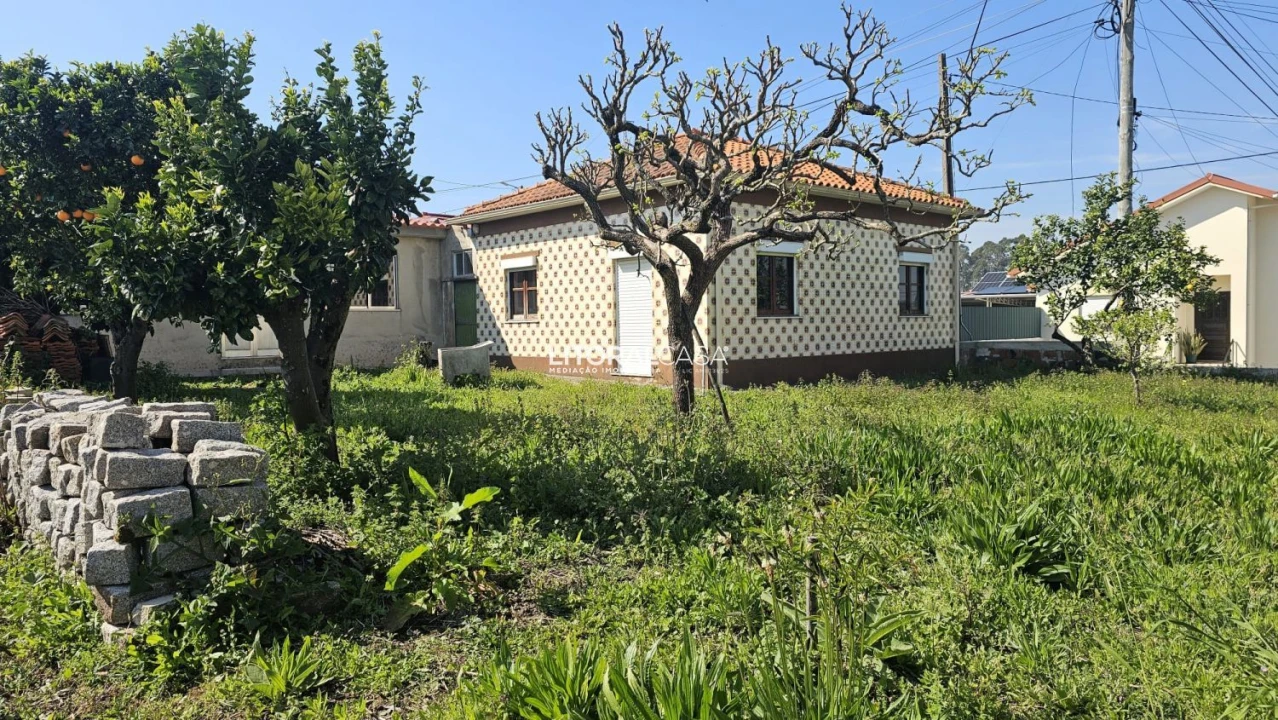 Moradia T2 para Venda em Eixo e Eirol Foto 1