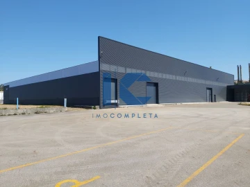 Loja para Arrendamento em Águeda e Borralha