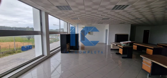 Loja para Arrendamento em Águeda e Borralha