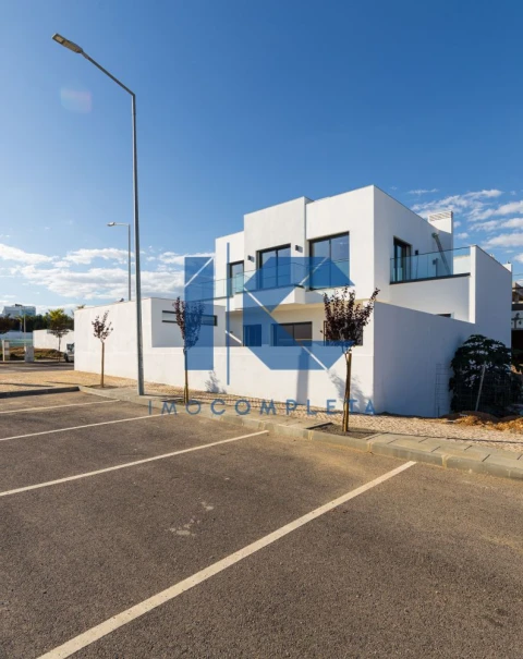 Moradia T3 para Venda em Tavira (Santa Maria e Santiago)