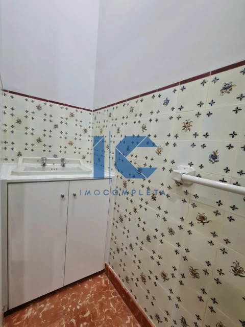 Moradia T5 para Venda em Trofa, Segadães e Lamas do Vouga