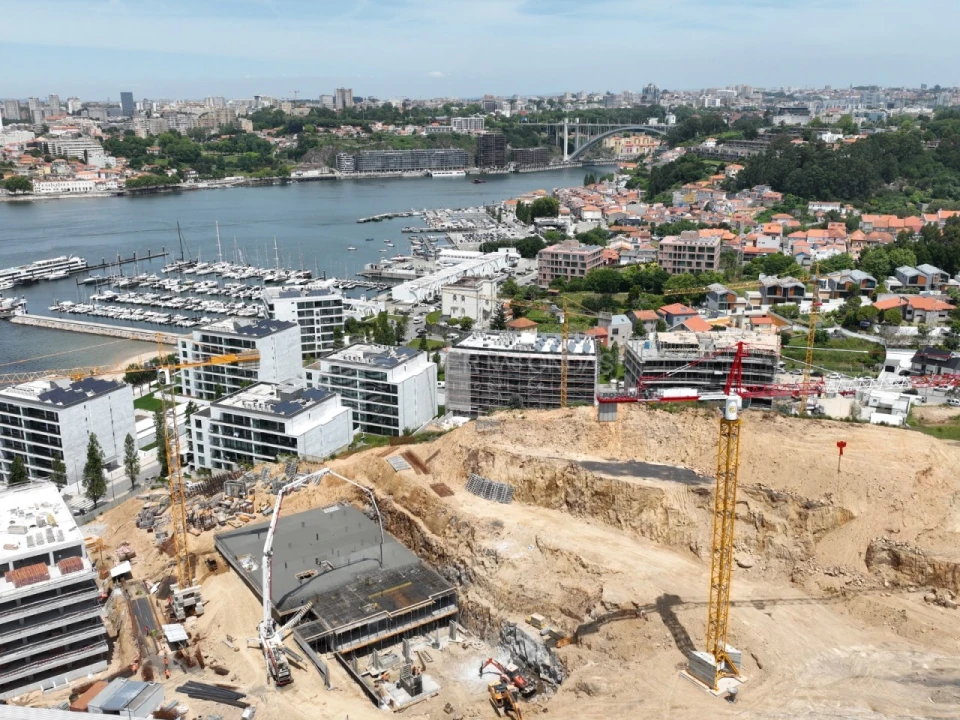 Apartamento T3 para Venda em Canidelo Foto 24