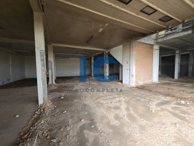 Loja para Venda em Gafanha da Encarnação Foto 6