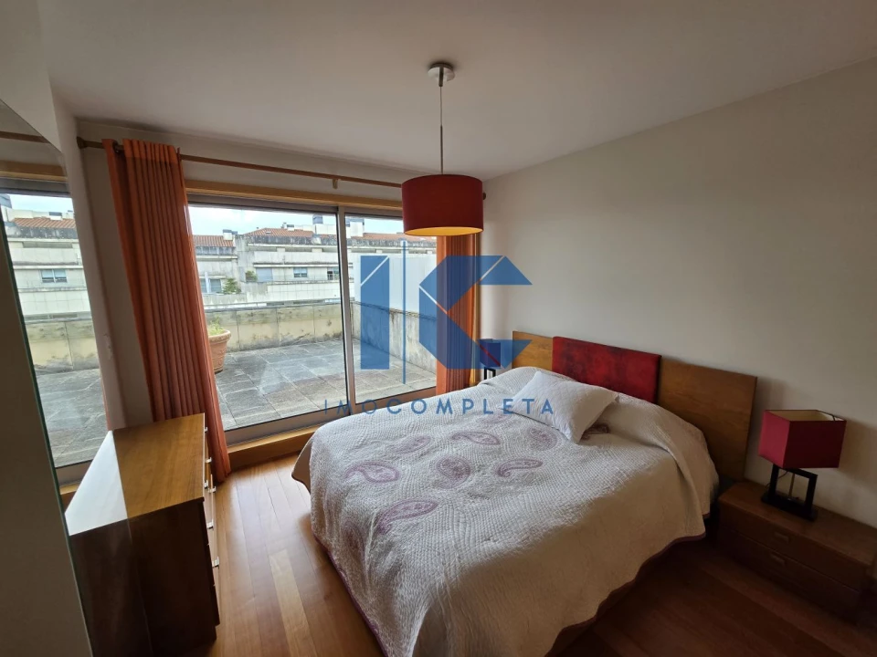 Apartamento T6 para Venda em Viseu Foto 12