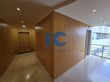 Apartamento T6 para Venda em Viseu