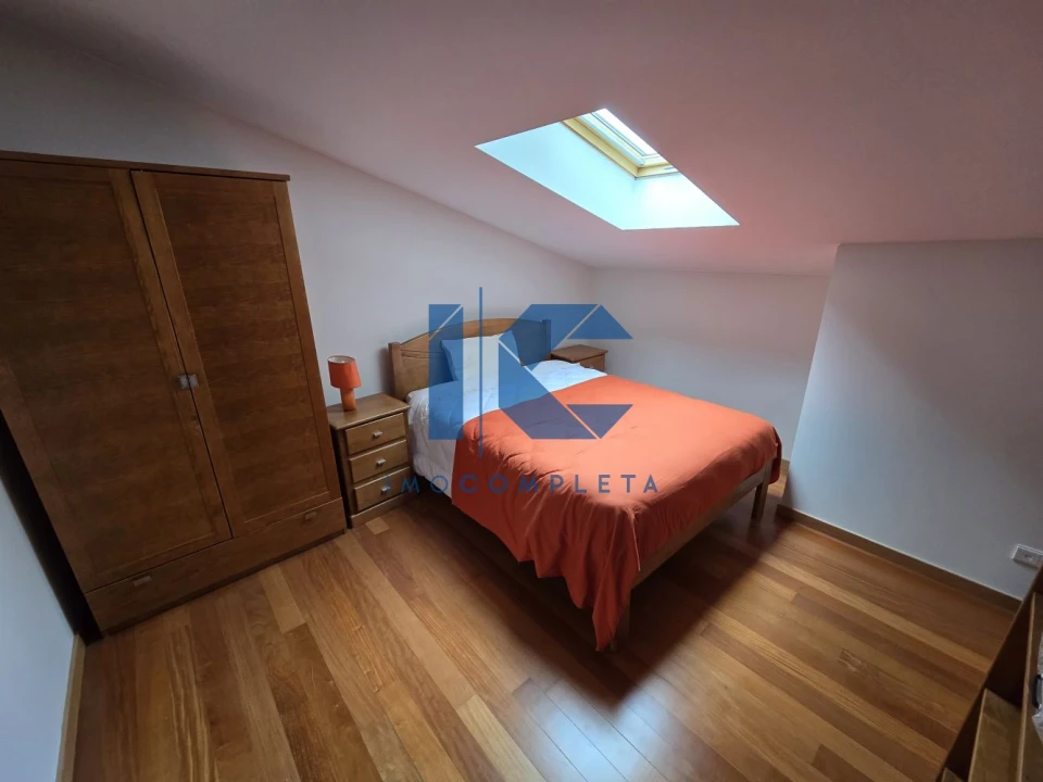 Apartamento T6 para Venda em Viseu Foto 17