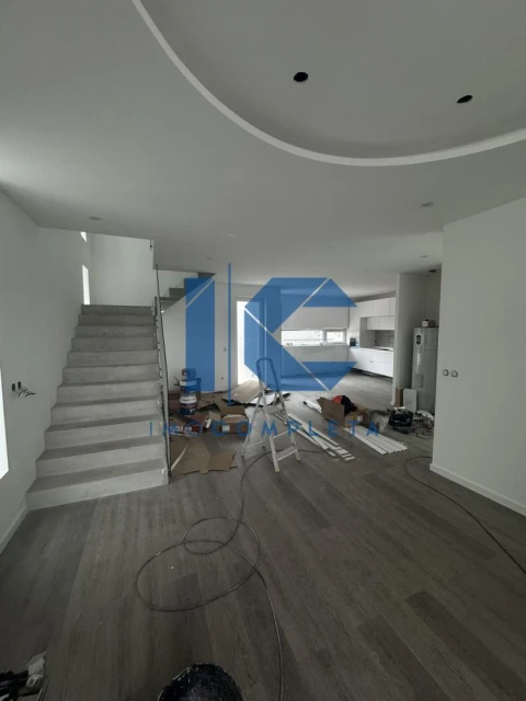 Moradia T3 para Venda em Aguada de Cima