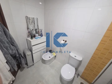 Loja para Venda em Águeda e Borralha