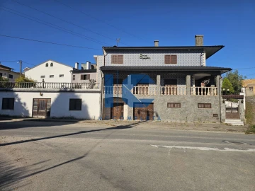 Moradia T3 para Venda em Recardães e Espinhel