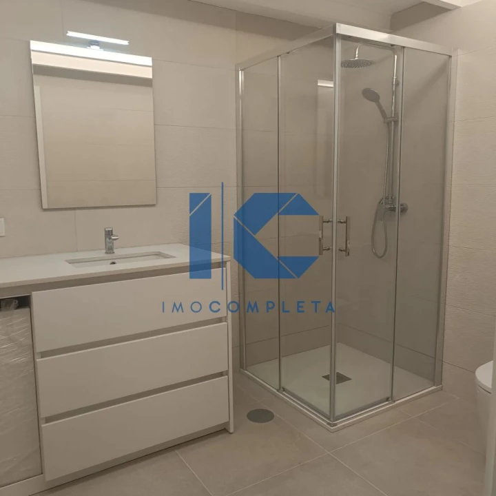 Apartamento T2 para Venda em Glória e Vera Cruz Foto 18