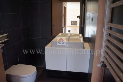 Moradia T3 para Venda em Gondifelos, Cavalões e Outiz