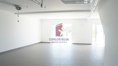 Moradia T3 para Venda em Gondifelos, Cavalões e Outiz