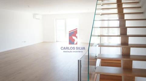 Moradia T3 para Venda em Gondifelos, Cavalões e Outiz