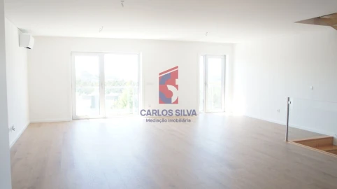 Moradia T3 para Venda em Gondifelos, Cavalões e Outiz