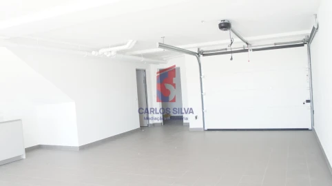 Moradia T3 para Venda em Gondifelos, Cavalões e Outiz