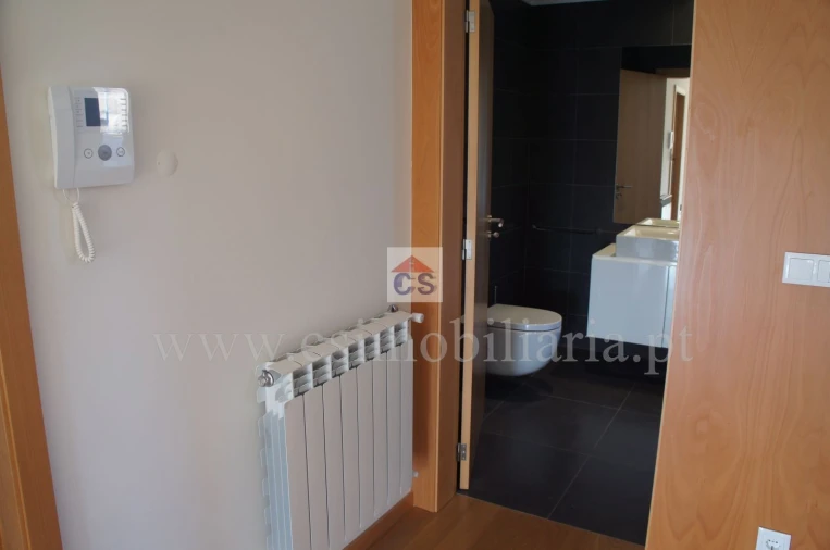 Moradia T3 para Venda em Gondifelos, Cavalões e Outiz Foto 22