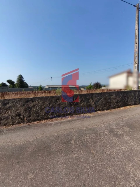 Terreno para Venda em Gondifelos, Cavalões e Outiz