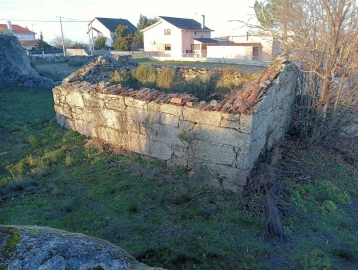 Terreno para Venda em Castanheira