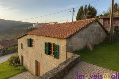 Moradia T3 para Venda em Loivos do Monte
