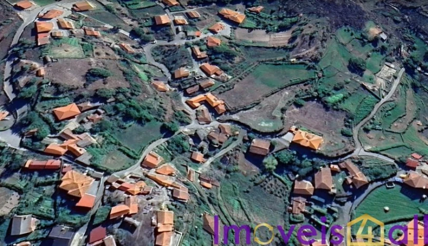 Moradia T3 para Venda em Loivos do Monte Foto 32