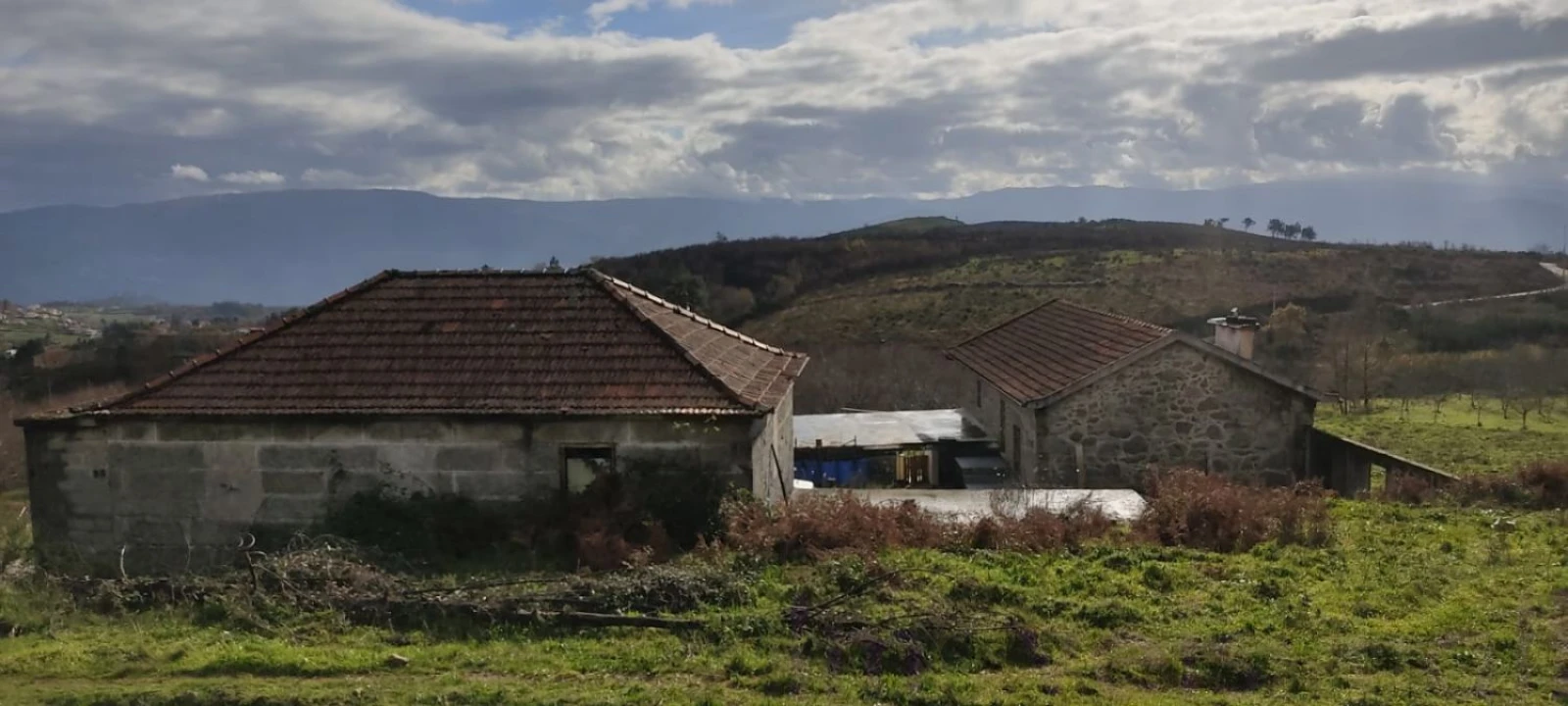 Quinta T2 para Venda em Campelo e Ovil Foto 7