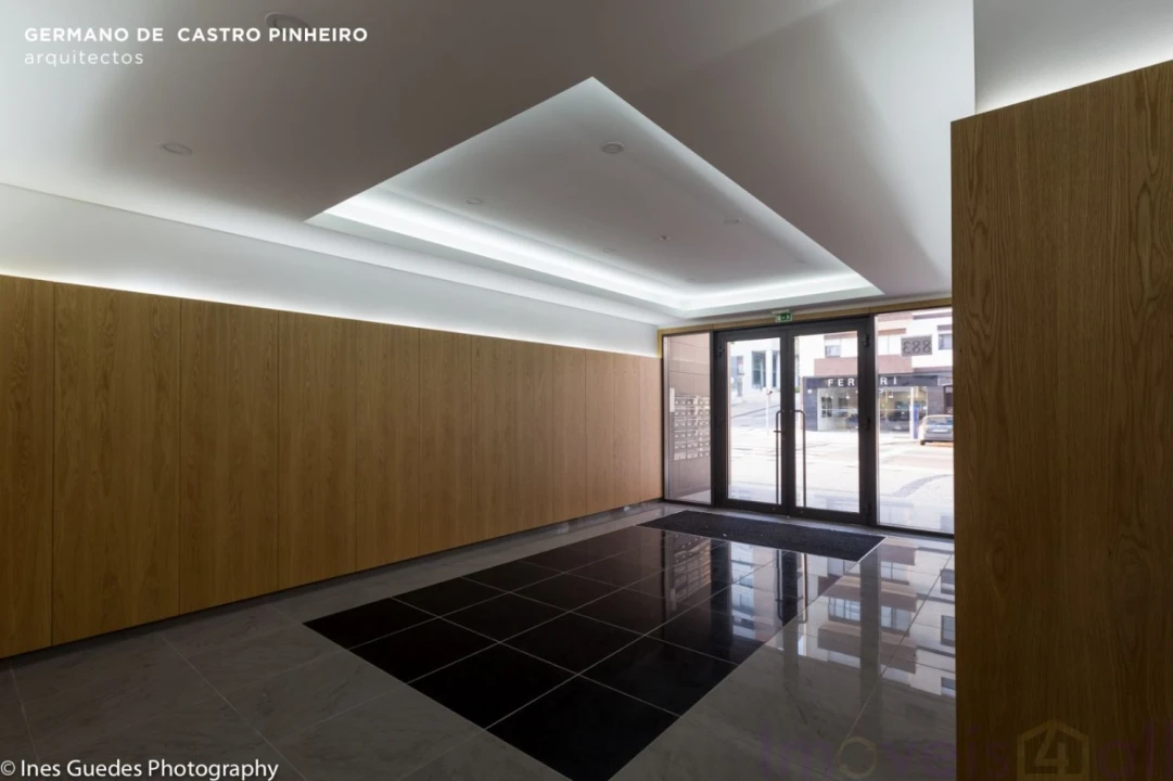 Apartamento T3 para Venda em Ramalde Foto 11