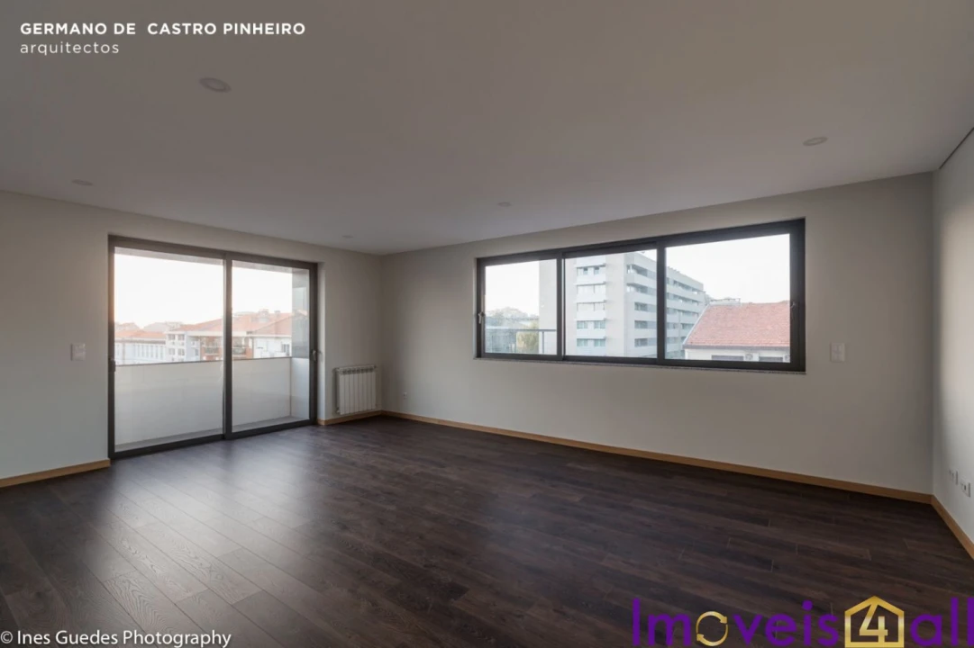 Apartamento T3 para Venda em Ramalde Foto 2